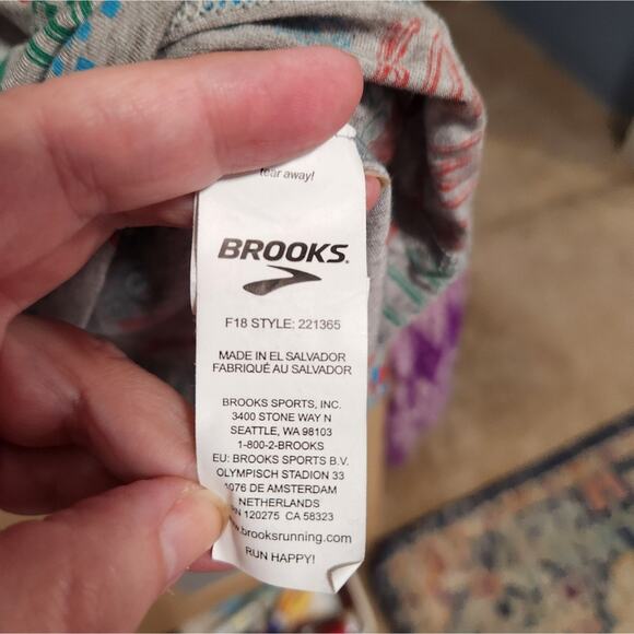 Brooks Holiday pj top womens XL - Picture 5 of 5